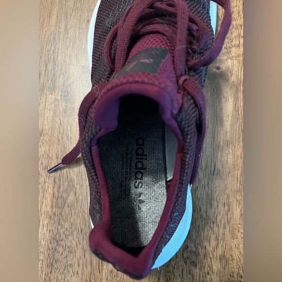 Adidas swift run shoes in plum color - Picture 2 of 8